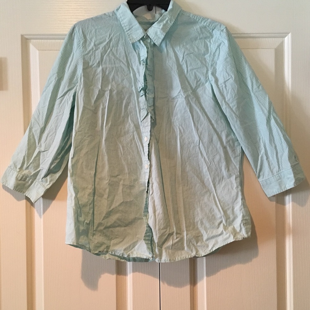 ✨SALE✨ Old Navy Green Striped Button Down Shirt